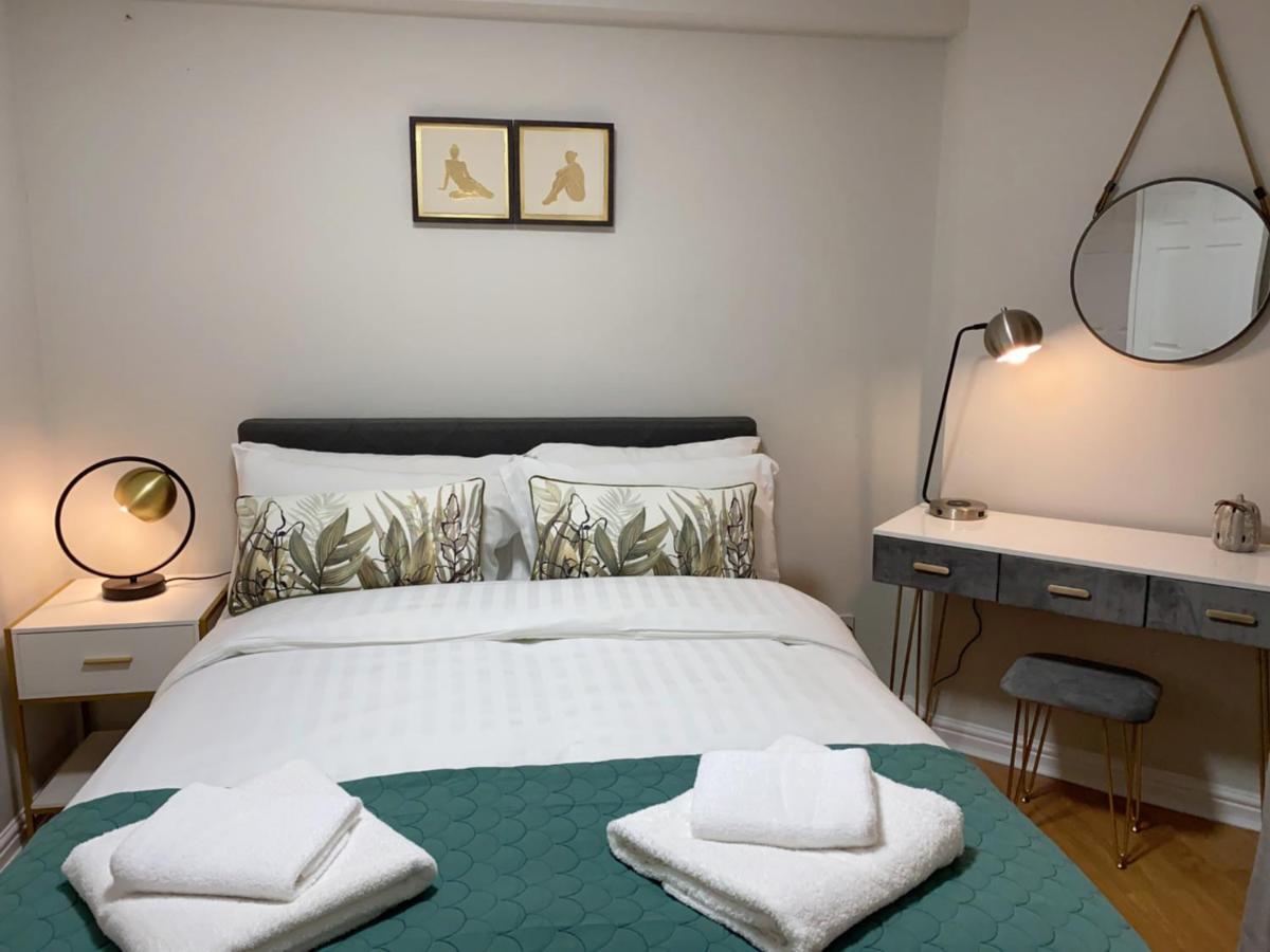 Private Main Door Lovely 2 Bedroom Apartment 에든버러 외부 사진