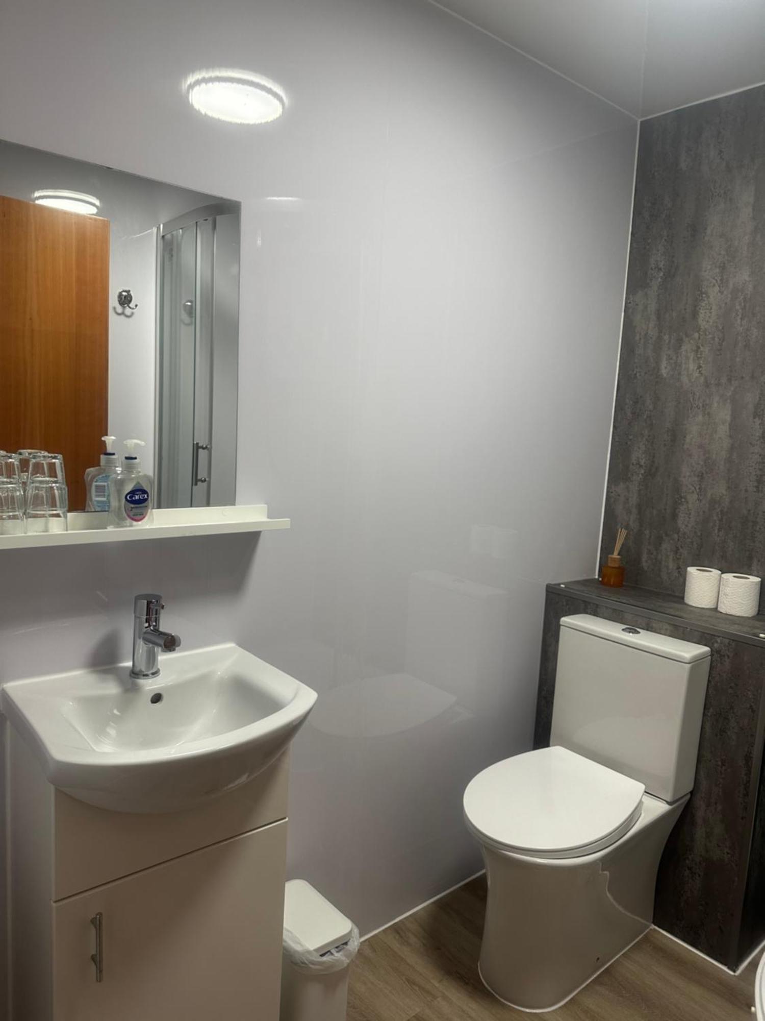 Private Main Door Lovely 2 Bedroom Apartment 에든버러 외부 사진