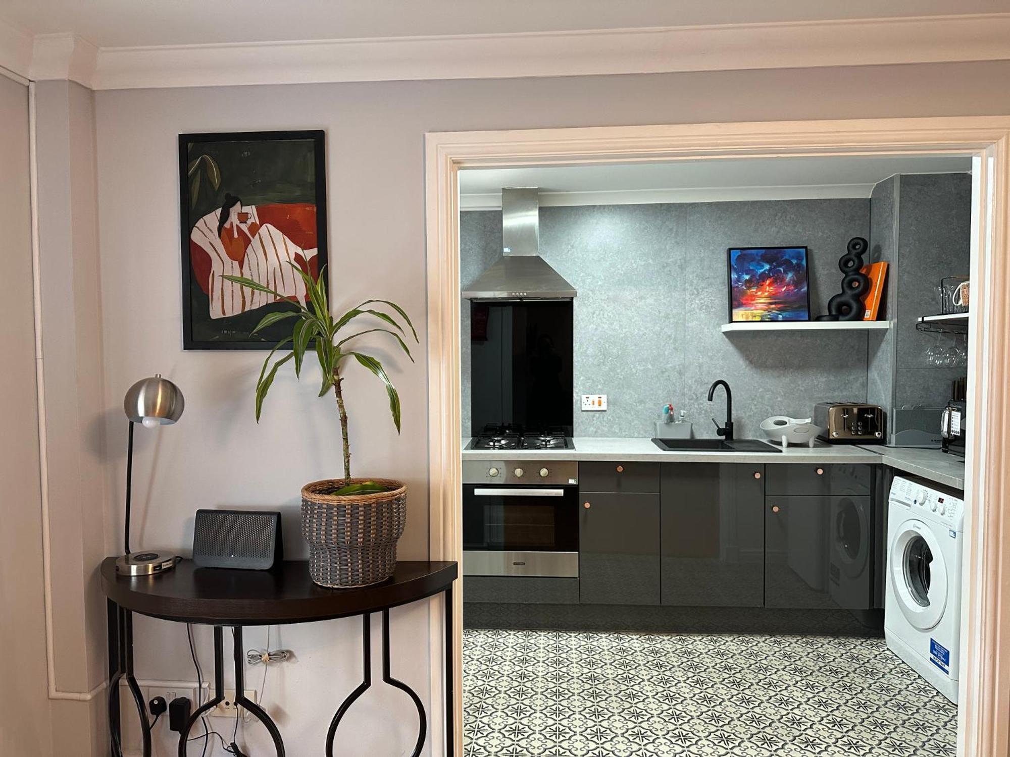 Private Main Door Lovely 2 Bedroom Apartment 에든버러 외부 사진