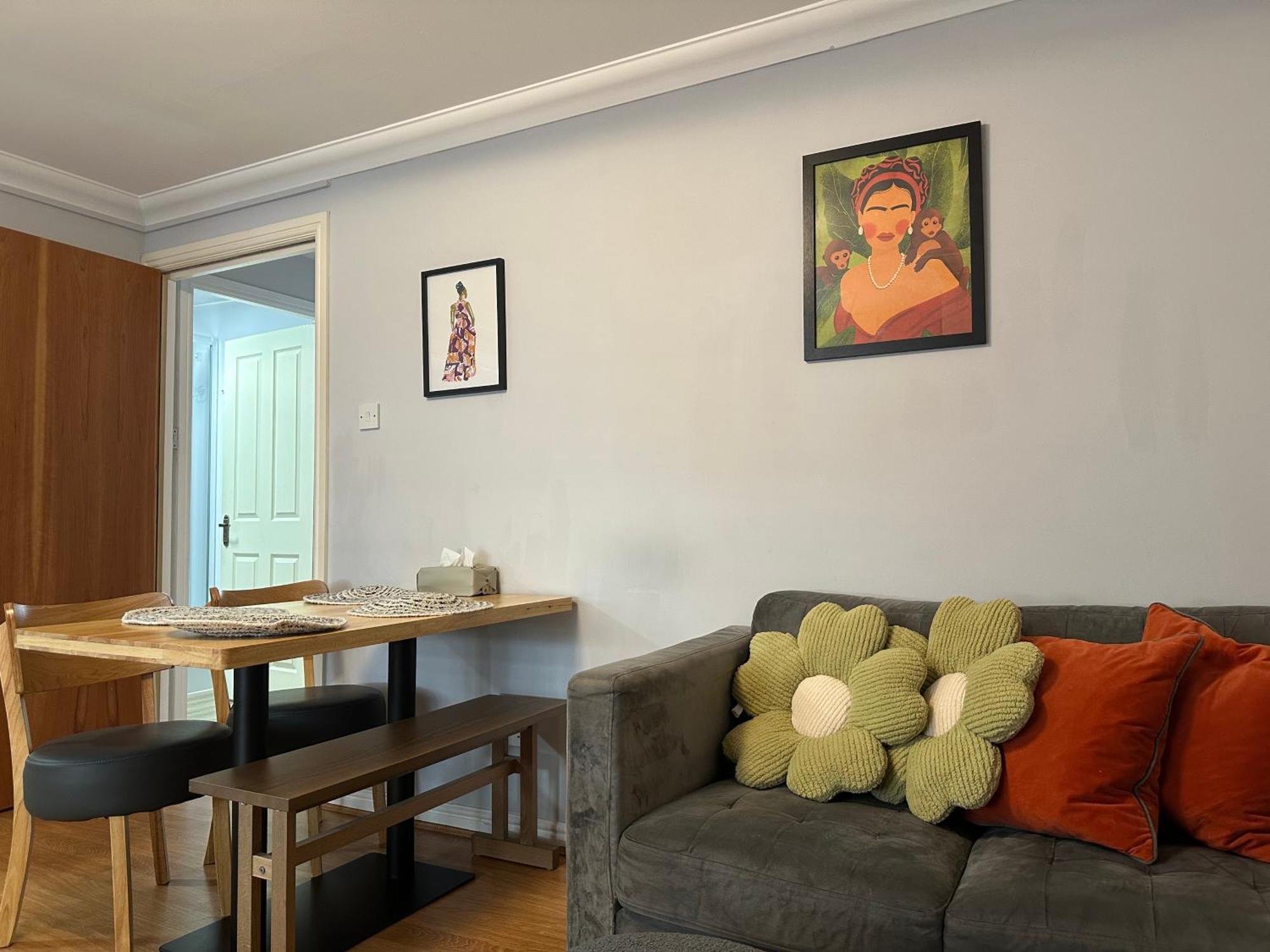 Private Main Door Lovely 2 Bedroom Apartment 에든버러 외부 사진